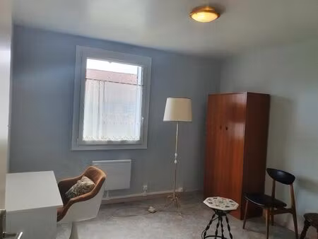 location appartement 1 pièce 11 m² à dole (39100)