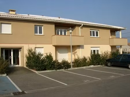petite residence - st clar de riviere - t2 rdj