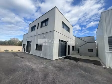 location commerce 343 m² à villeurbanne (69100)