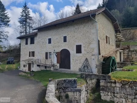 maison de luxe à vendre au le poizat