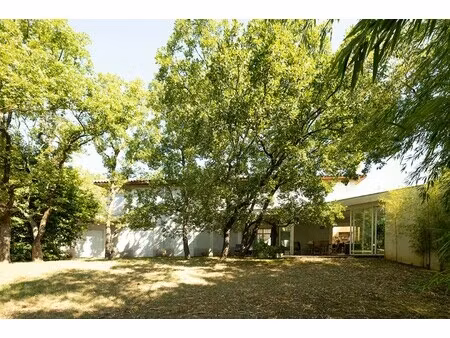 maison de luxe à vendre à saint-martin-de-londres