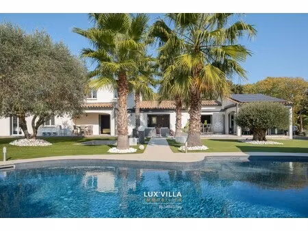 villa de luxe à vendre à assas