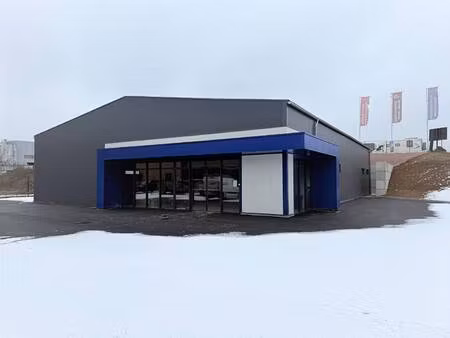 local d'activités à louer