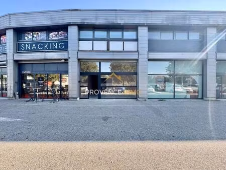 local commercial à louer