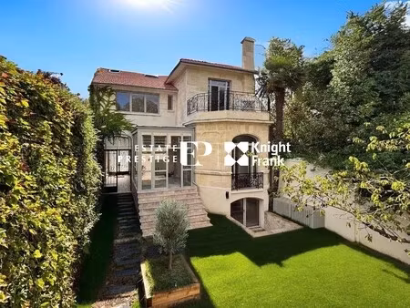 maison de ville à vendre dans le quartier caudéran-barrière judaïque