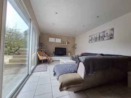 vente a vendre maison en pierre renovee 4 chambres neulliac (56)