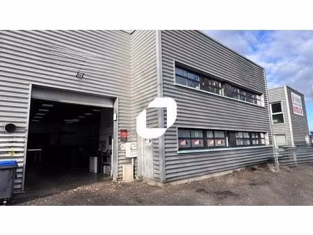 local d'activités à louer