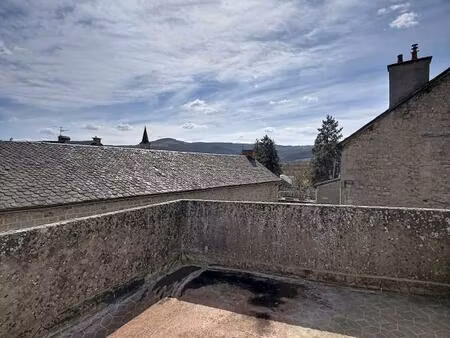 maison de village avec terrasse et fort potentiel d’aménagement