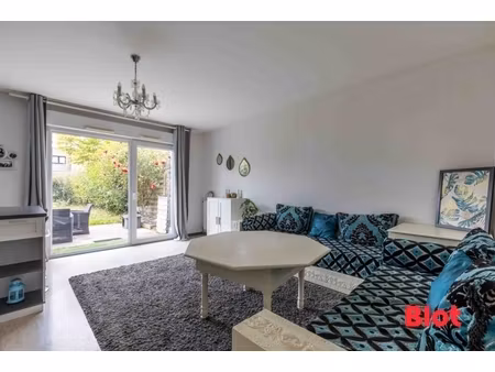 a vendre à vezin-le-coquet maison 4 chambres 96m2 terrain 227m2 sud parkings abri de jardi