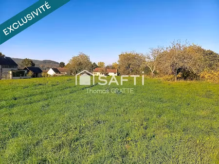 vente terrain 1352 m² à vezac (24220)  35 400 €