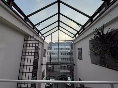 bureaux à louer - 203 m² à châtillon  proche métro 13