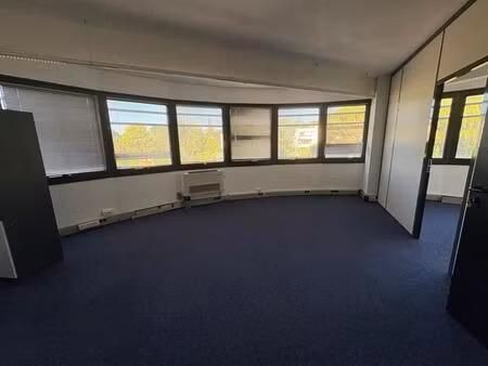 bureau immeuble les twins à villeneuve loubet