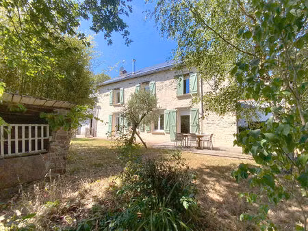 maison en pierre de caractère baulon 9 pièces baulon (axe rennes/ploermel)