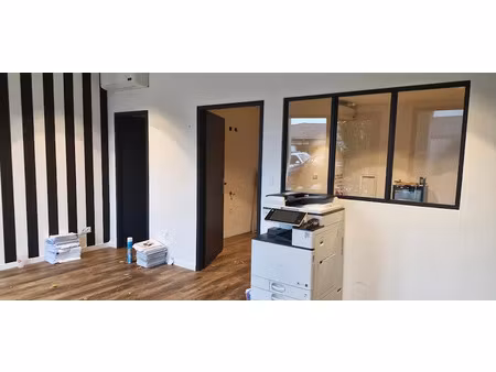 location locaux professionnels à nieul-sur-mer (17137)  978 €