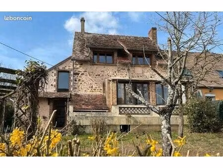 charmante maison ancienne à fontaines (89130)