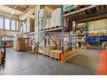 vente local industriel 2858 m² montreuil (93100)