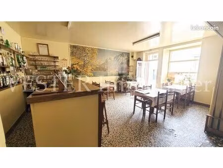 immeuble 225 m² st louis en l isle