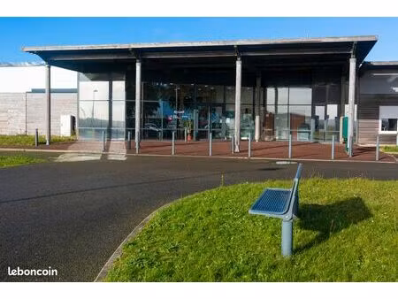 location bureaux de 20 m² / oust-marest