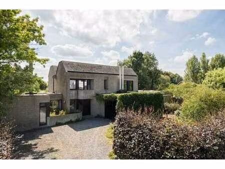 modernistische villa met praktijkruimte en zuidwestgerich...