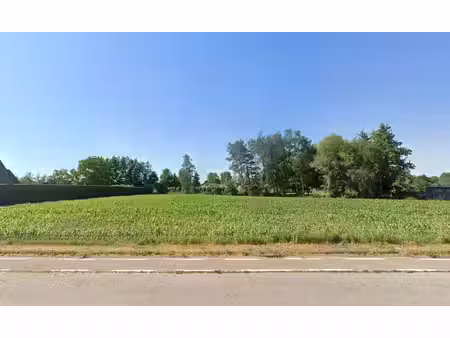spacieux terrain à bâtir exposé au sud  sans obligation d...