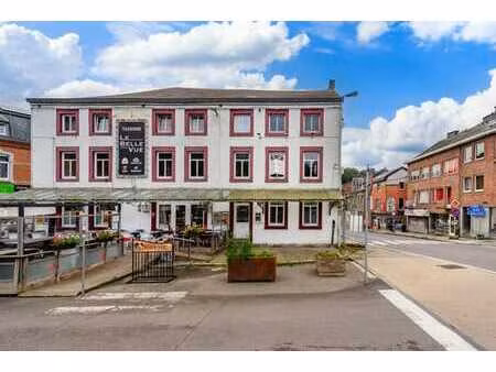 immeuble commercial au coeur d'esneux