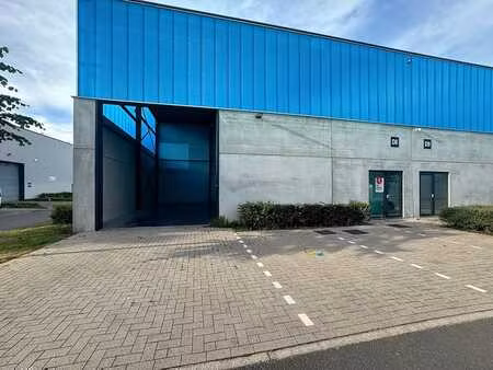 entrepôt (180m²) à ostende