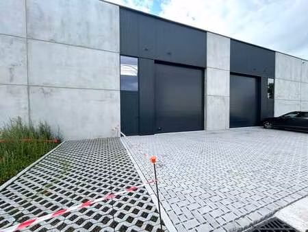 uitzonderlijke voorwaarden  uitstekend gelegen nieuwbouw ...