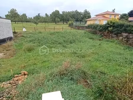 vente terrain 422 m² à charnècles (38140)  126 000 €