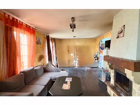 maison montmorillon 139 m² t-4 à vendre  106 999 €