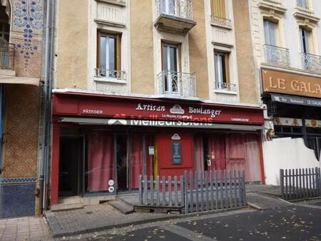 fond de commerce boulangerie avec bail tous commerces - emplacement n°1 en plein centre vi