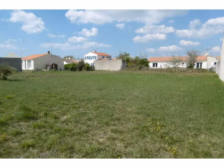 vente terrain  1259.00m²  notre