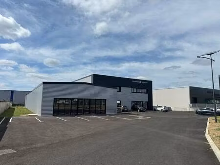 local commercial à louer