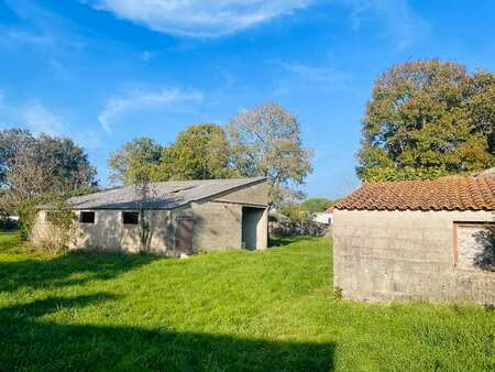 vente terrain à commequiers (85220) : à vendre / 861m² commequiers