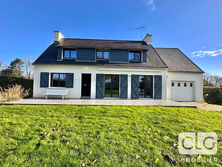 location meublée maison 5 pièces 131.78 m² à fouesnant (29170)  1 410 €