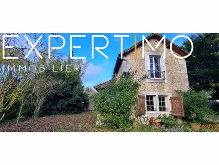 maison de charme - beau potentiel - grand jardin