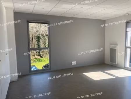 vente bureaux - auray - 168 m²