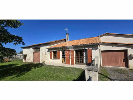 maison de campagne la roche-chalais