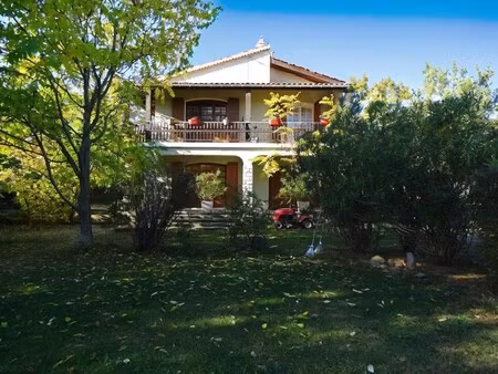 maison salignac 7 pièce(s) 190 m2