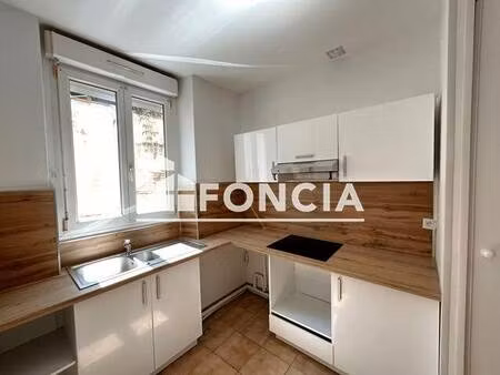 maison de ville à louer