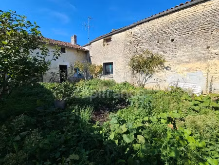 vente maison à aumagne (17770) : à vendre / 170m² aumagne