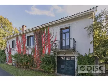 vente maison 4 pièces 203 m² à laguépie (82250)  319 000 €