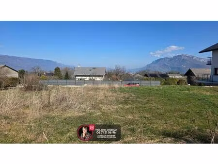 terrain constructible viabilisé montagnole