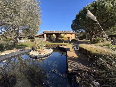 le castera / proche levignac : ferme rénovée 6 pièces d'envi