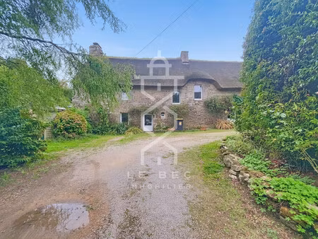 exclusivité quistinic : ensemble de chaumières du xviiie sièc