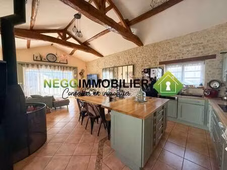 vente maison à sainte-hermine (85210) : à vendre / 140m² sainte-hermine