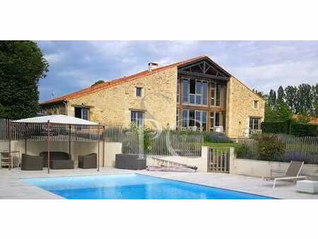 vente maison piscine à sainte-pexine (85320) : à vendre piscine / 405m² sainte-pexine