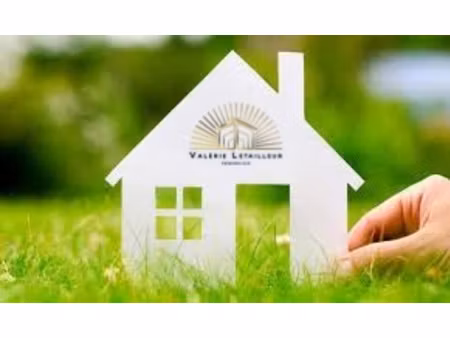 terrain constructible en centre-bourg de pompignac : opportu