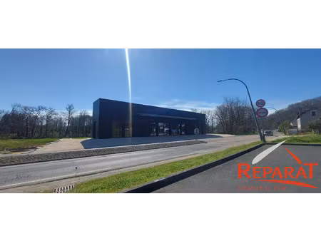 à vendre – bâtiment commercial neuf