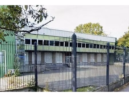 location local d'activités aulnay sous bois 8 250 m²