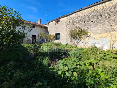 maison à vendre aumagne 6 pièce(s) 170m2 80 000€
